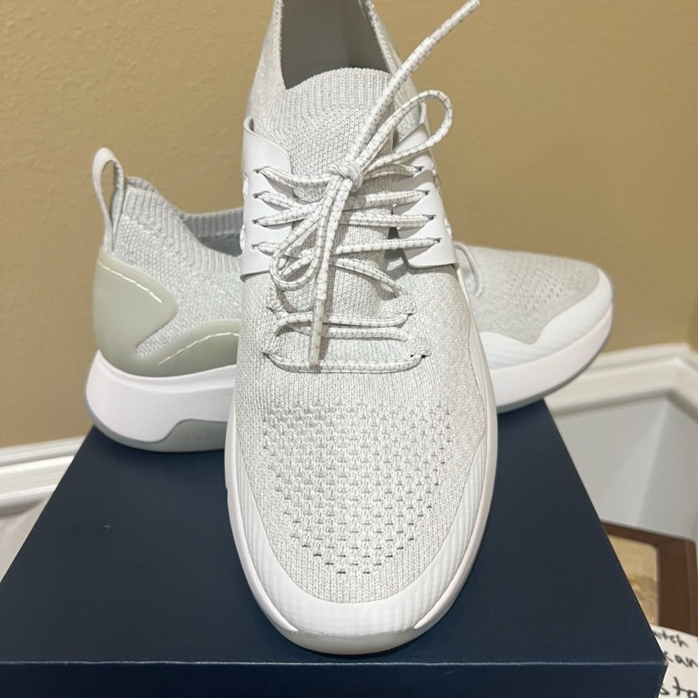 Cole Haan Ladíes ZEROGRAND  White Knit Lace-Up  Slip-On Sneakers